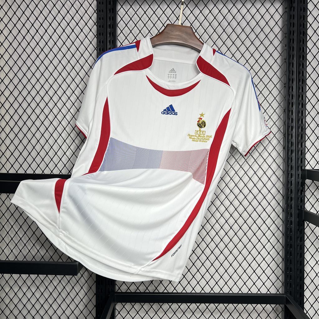 MAILLOT FRANCE 2006 EXTERIEUR RETRO