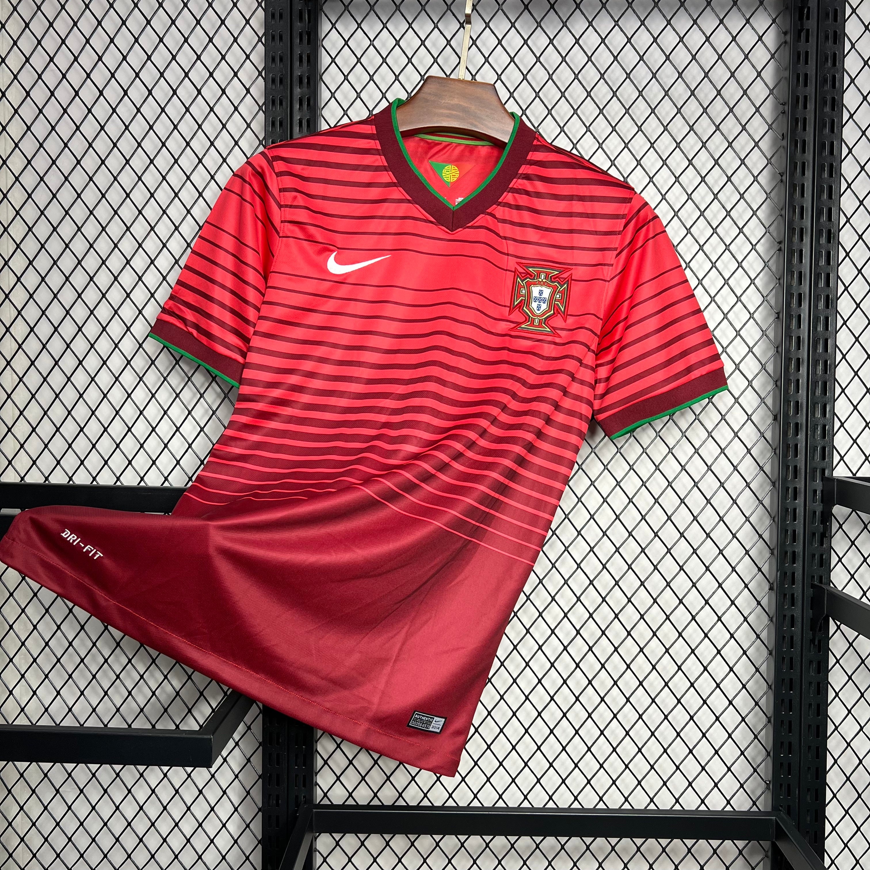 MAILLOT PORTUGAL 2014 DOMICILE RETRO